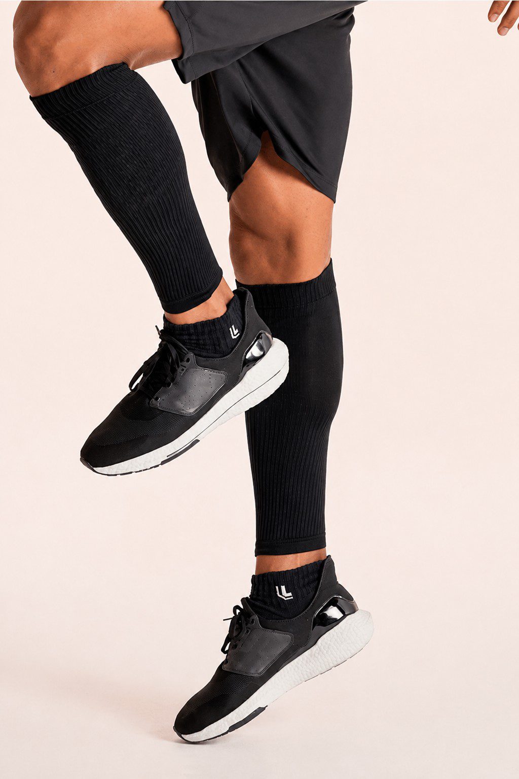 LUPO Sport Compression Calf Sleeves - Imagen 3