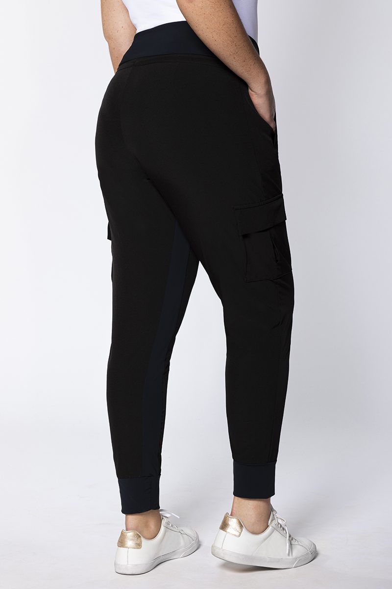 LUPO Women's Cargo Jogger Pants - Imagen 4