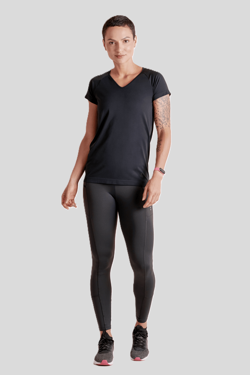 LUPO Women’s Seamless Comfort V-Neck T-Shirt - Image 7